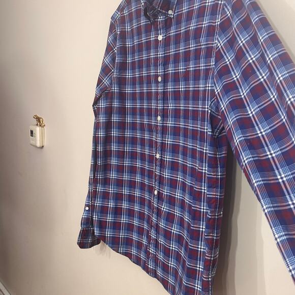 Nautica Men’s Plaid Button Down Shirt Size Large Navy Red Classic Fit - Picture 2 of 7